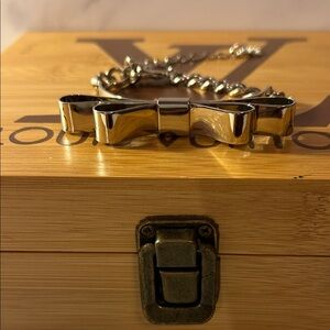 Silver Bow Bracelet